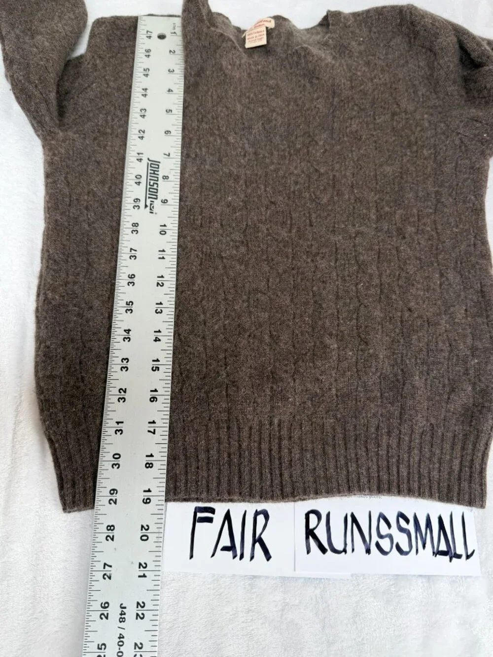 New Scotland Women's 100% Cashmere Cable Knit Crewneck Sweater Brown Medium